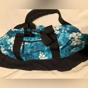 L. L. Bean BIG Floral Travel Bag